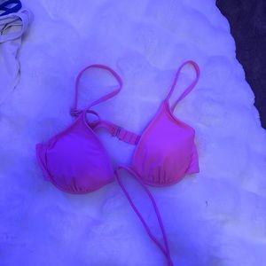 Pink top w/wire, ties in the front